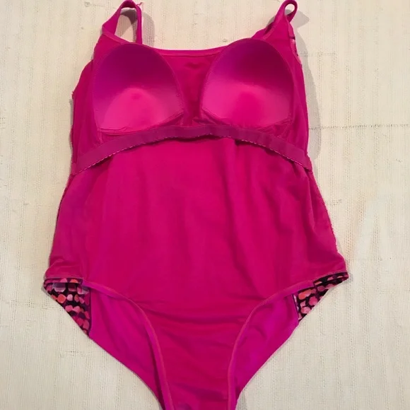 Catalina Sporty H-Back Side Insets One Piece Swimsuit Sz 2X (18W-20W) Pink - Picture 4 of 5
